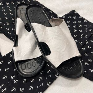 Size 9 Comfortable Casual Sandals Beach Shoes